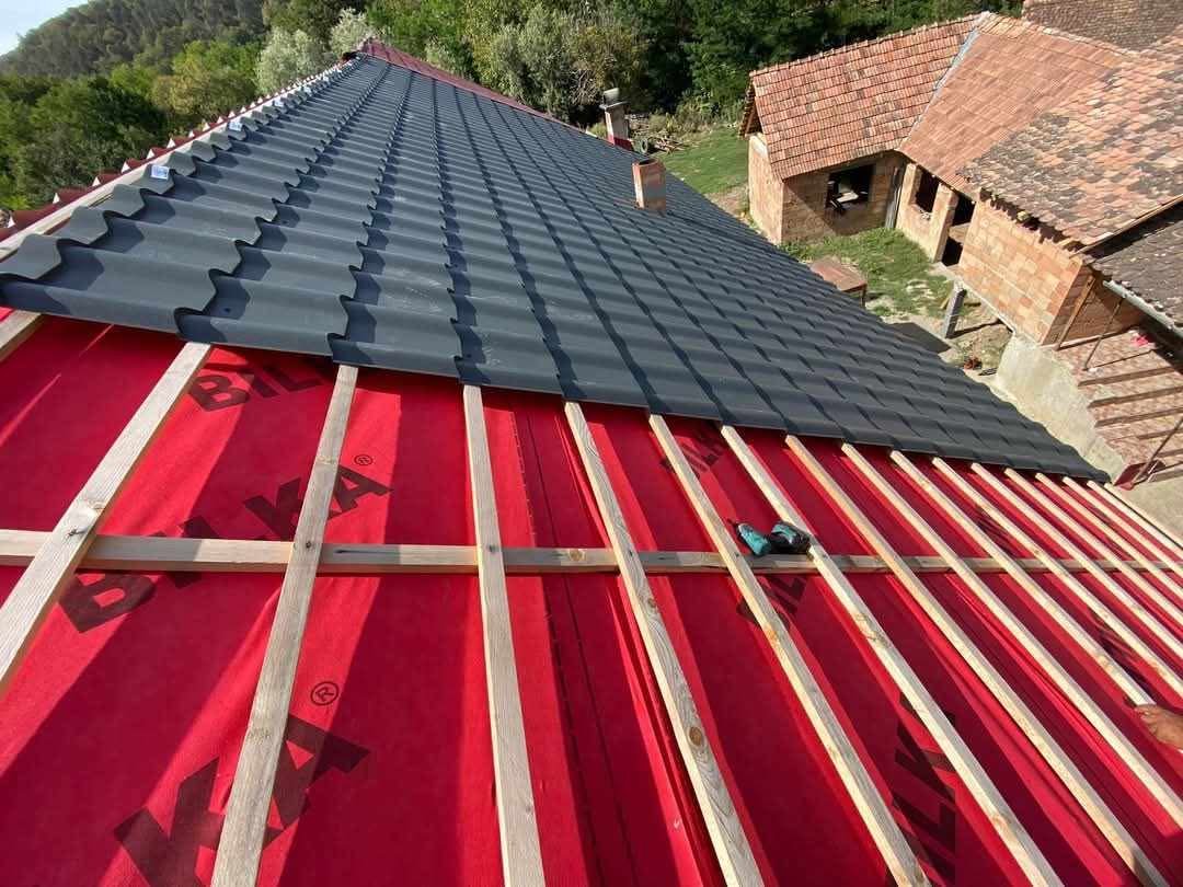 Invelitoare inchisa la culoare